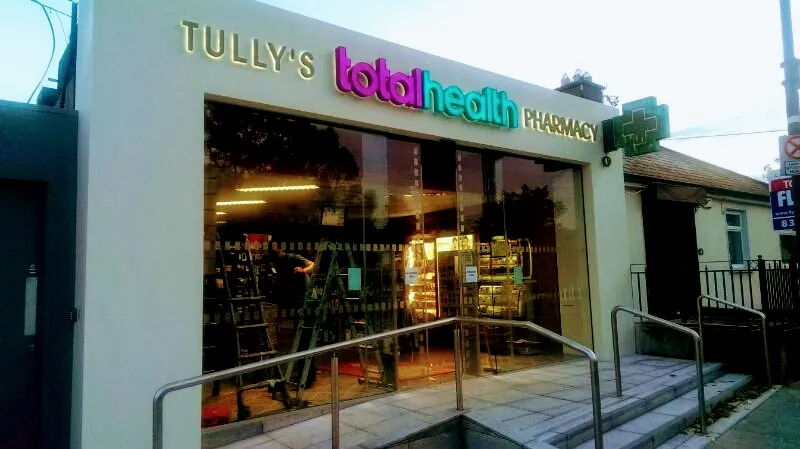 Tully's totalhealth Pharmacy storefront